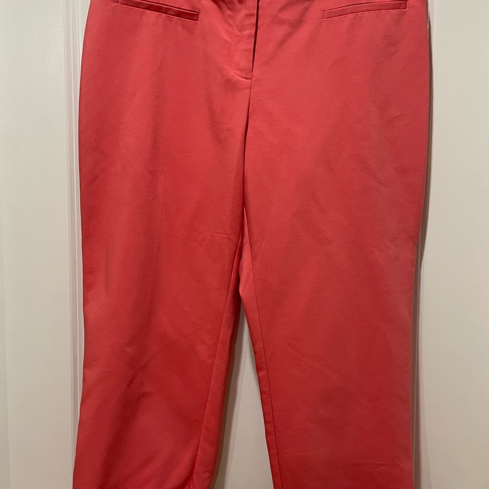 Kohl's Vibrant Stylish Coral Cotton Capri Pants Size 8